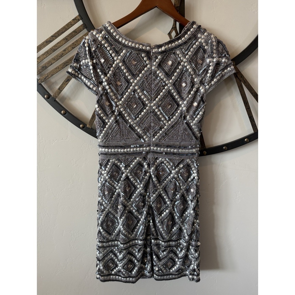 Adrianna Papell Gray Silver Beaded Sequin Sheath Dress 10P Short Sleeve dress - Picture 6 of 7
